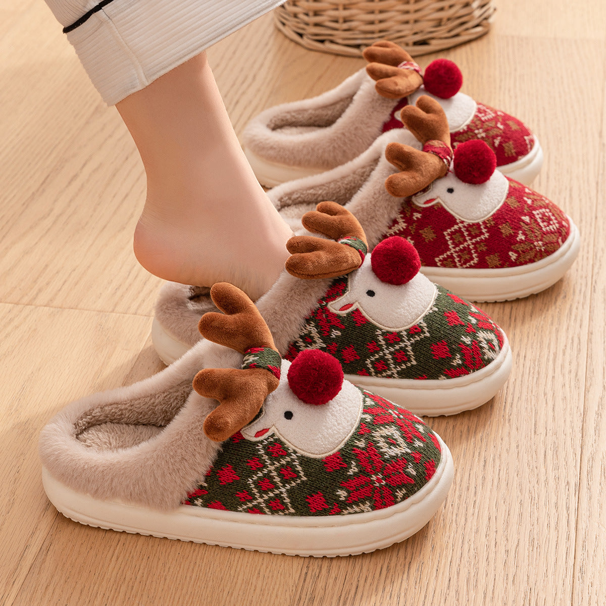 Cute Christmas Elk Plush Slippers 